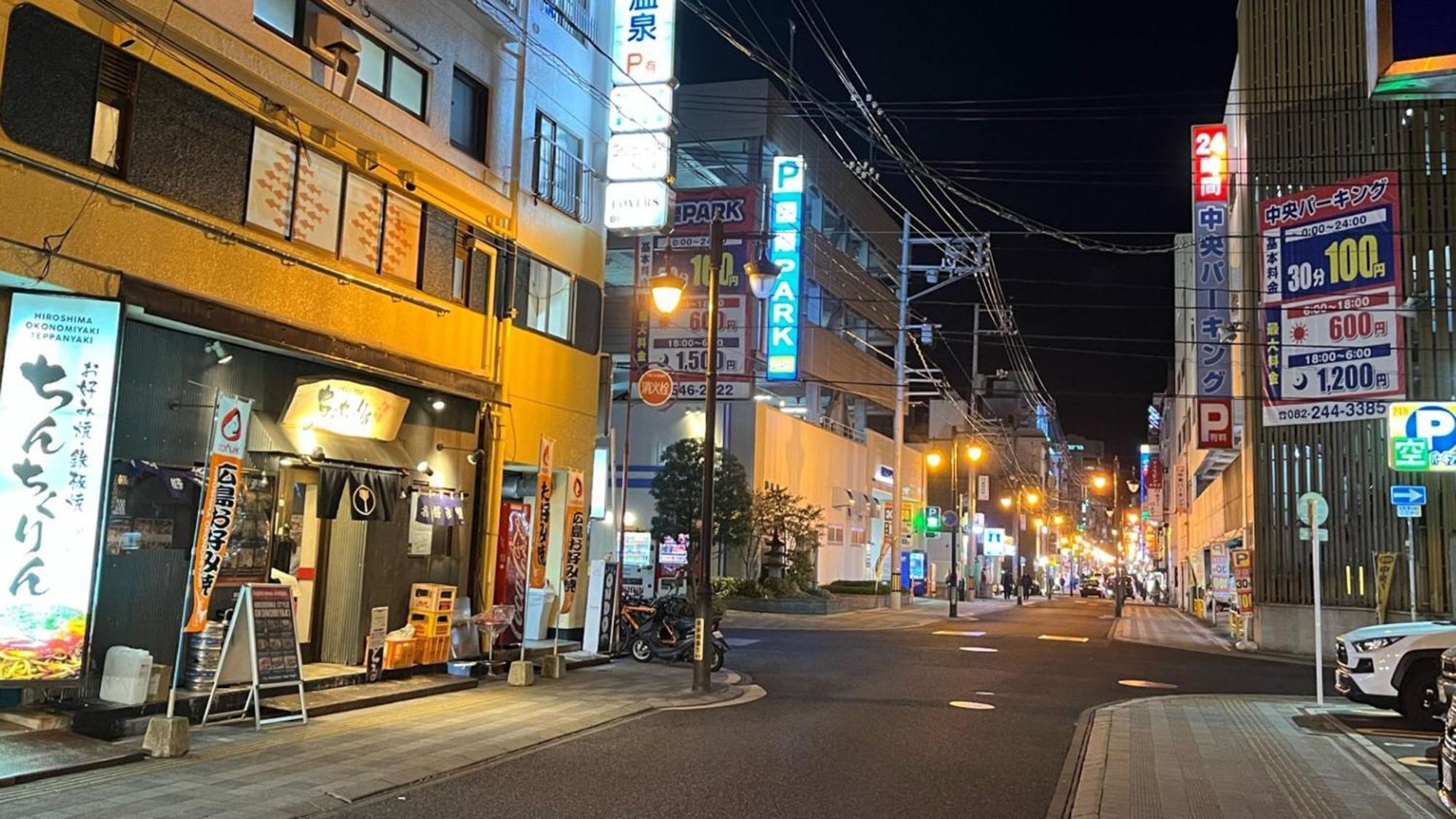 Toyoko Inn Hiroshima Heiwa-Odori Ngoại thất bức ảnh