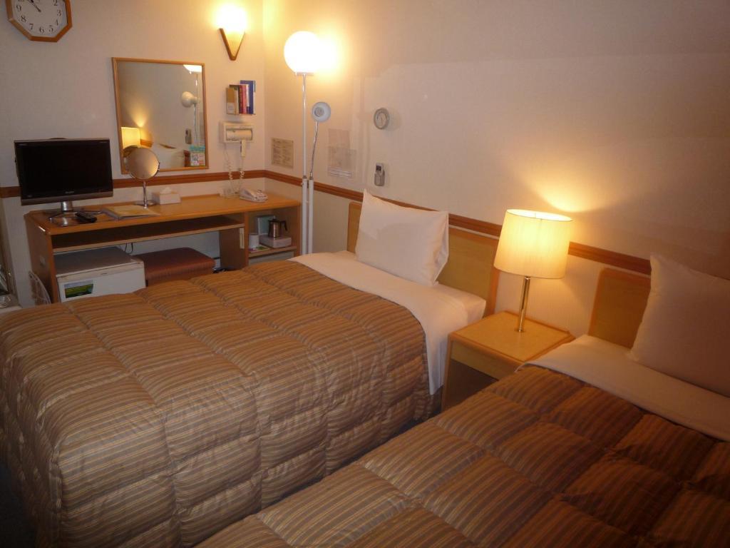 Toyoko Inn Hiroshima Heiwa-Odori Ngoại thất bức ảnh